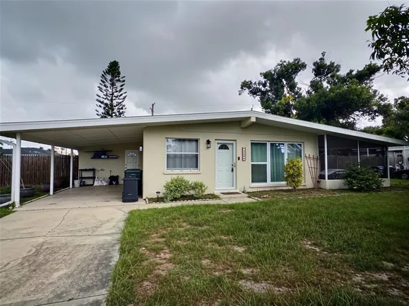 329 Glen Oak Rd, Venice, FL 34293