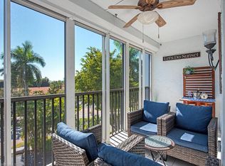 555 Park Shore Dr #B-411, Naples, FL 34103