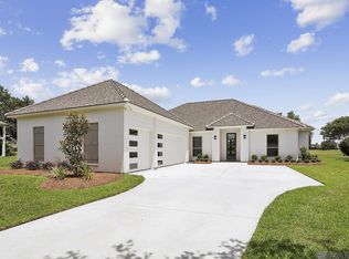 6112 Royal Palms Ct, Gonzales, LA 70737