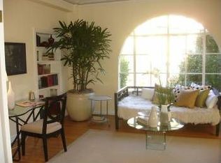 1950 Gough St APT 101, San Francisco, CA 94109
