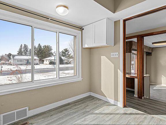 4th image of 3375 145th St W