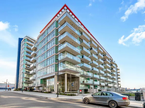 185 Victory Ship Way #103, North Vancouver, BC V7L 0B1
