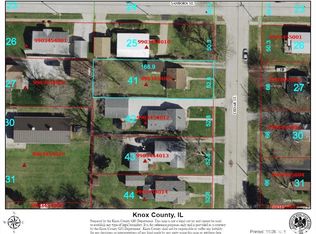 1306 N Cedar St, Galesburg, IL 61401