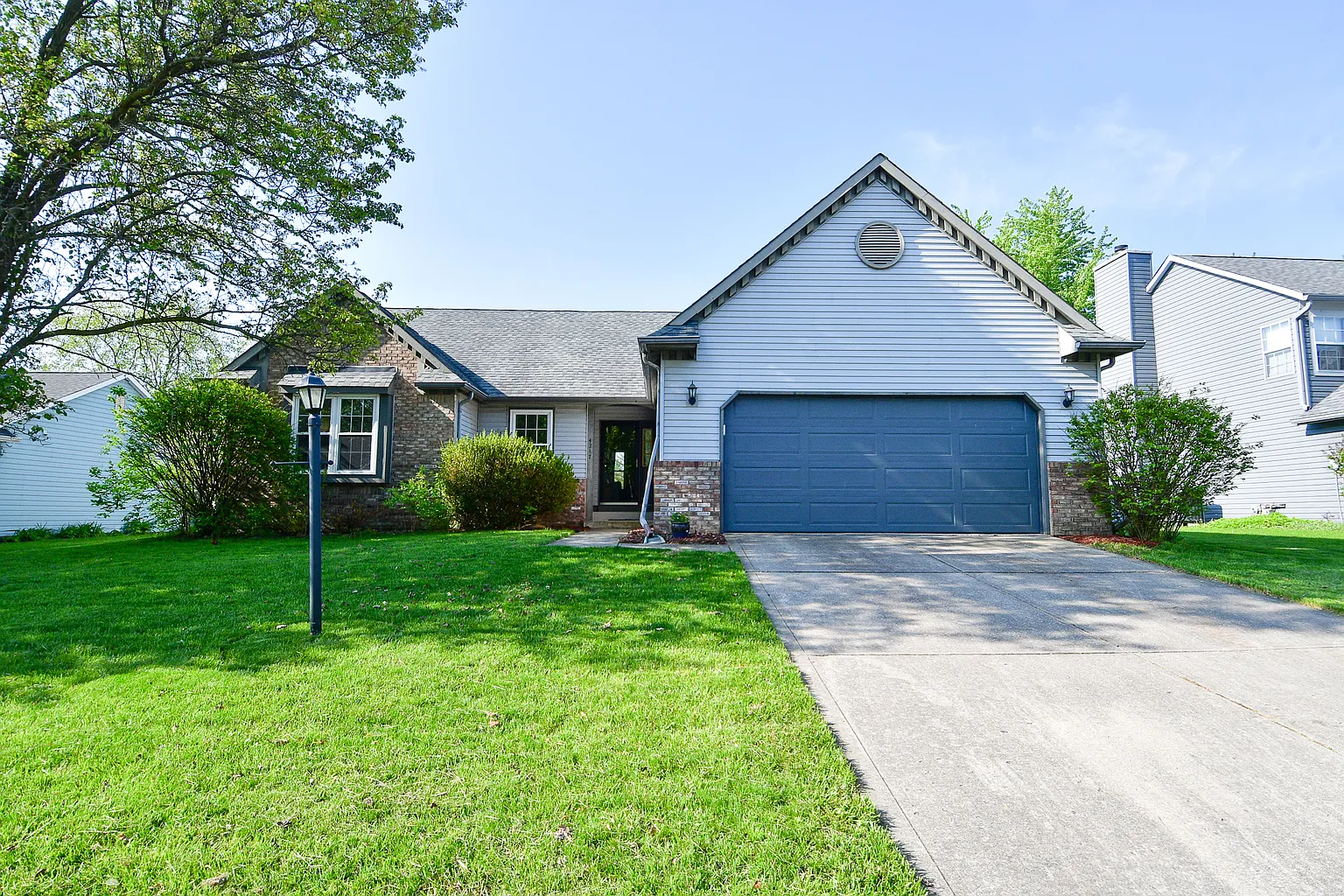 4317 Saffron Dr photo 1