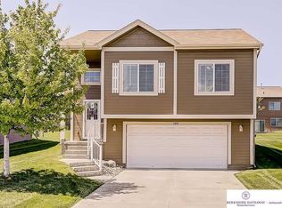 4814 N 160th St, Omaha, NE 68116