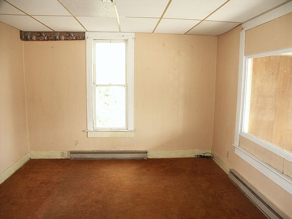 2nd image of 8261 High St