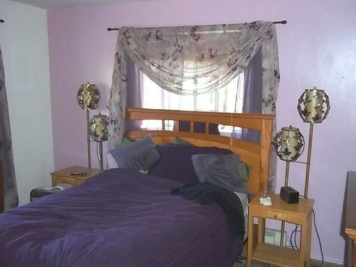 4th image of 6328 52nd St NE