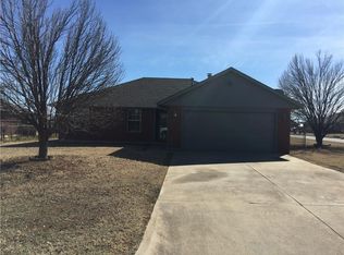 324 Jefferson Ave, Piedmont, OK 73078