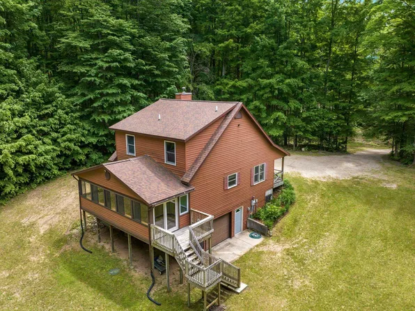 9031 County Road 612 NE, Kalkaska, MI 49646