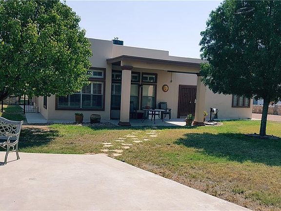 4th image of 10829 Coral Sands Dr