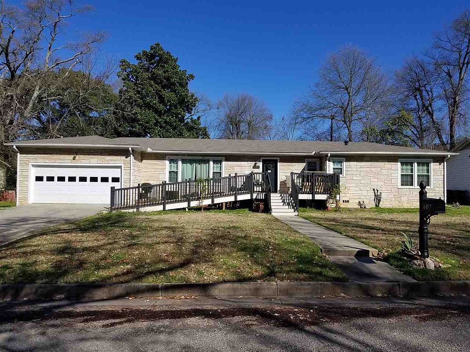 1st image of 607 Evelyn Dr