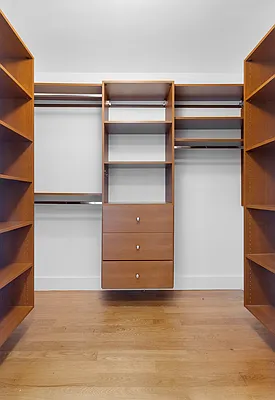 Rented by SR8 REALTY LLC | media 20