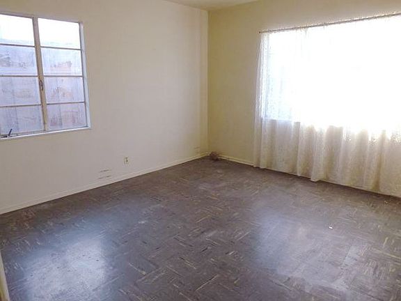 3rd image of 3009 Puesta Del Sol
