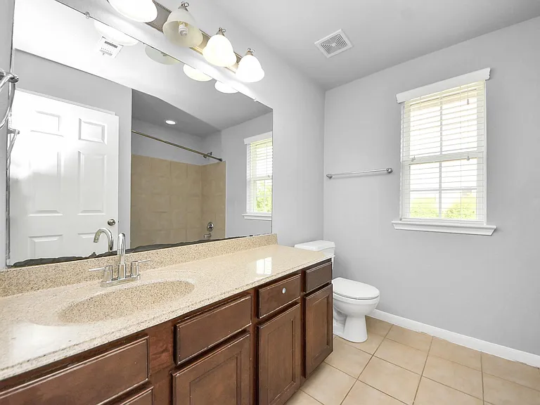 6306 Bain Dr — Photo 28