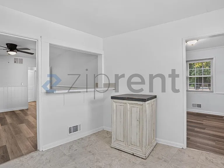 2915 Cascade Rd SW — Photo 13