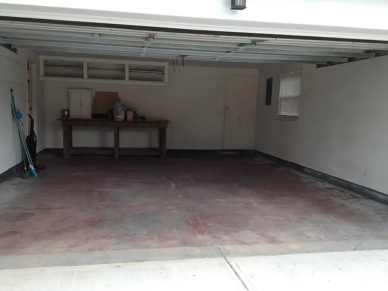 7027 Hubbard Dr — Photo 11