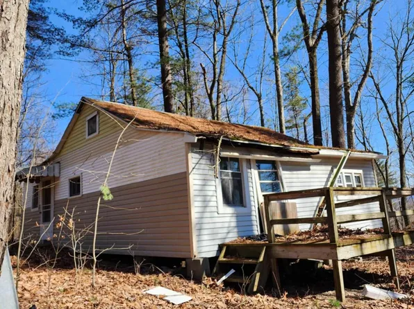 65 Rocky Loop Rd, Mc Veytown, PA 17051