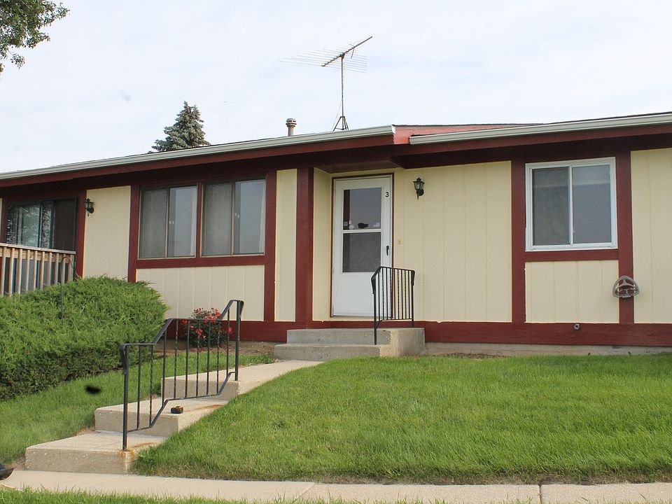 1st image of 4715 W Oakwood Dr APT 3