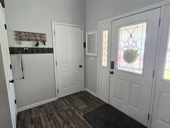 4th image of 761 Klein Dr