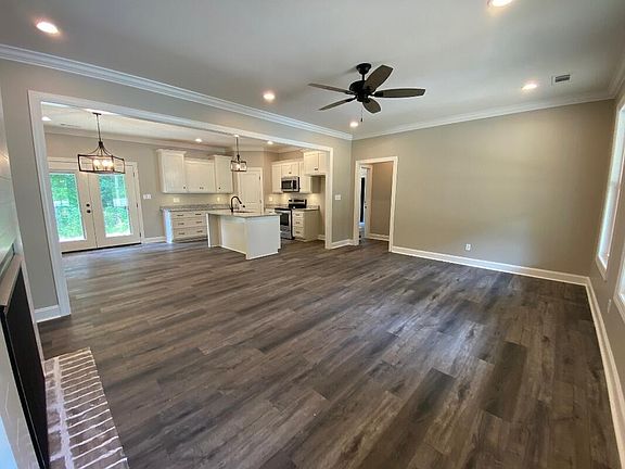 2nd image of 281 Road 1390