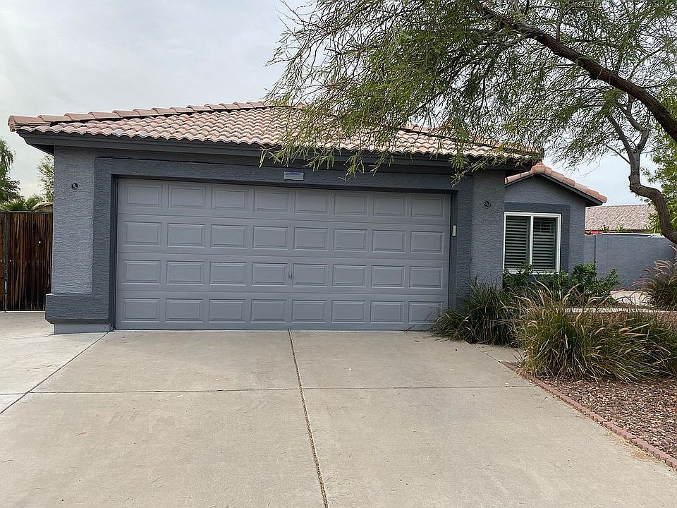 1st image of 15698 N 136th Ln