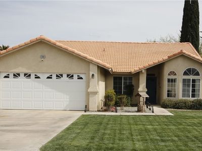 17891 Canyon Meadows Rd, Victorville, CA, 92395