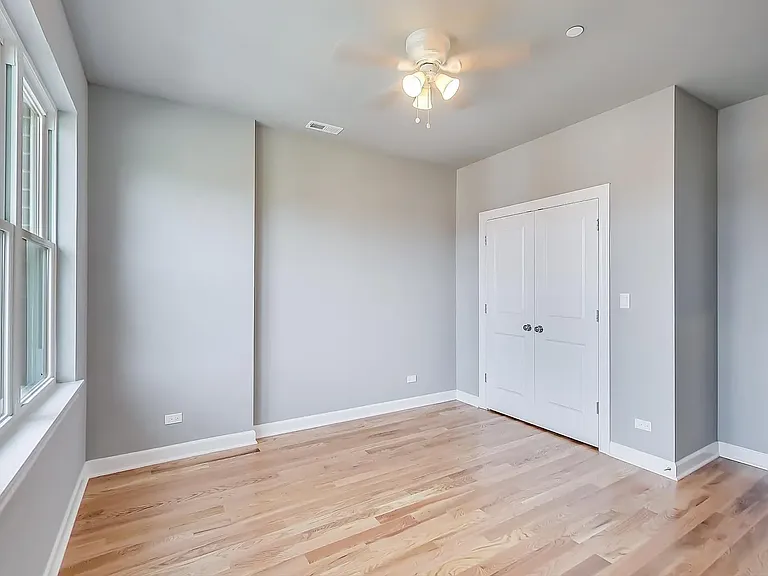 6204 S Kimbark Ave #3E — Photo 25