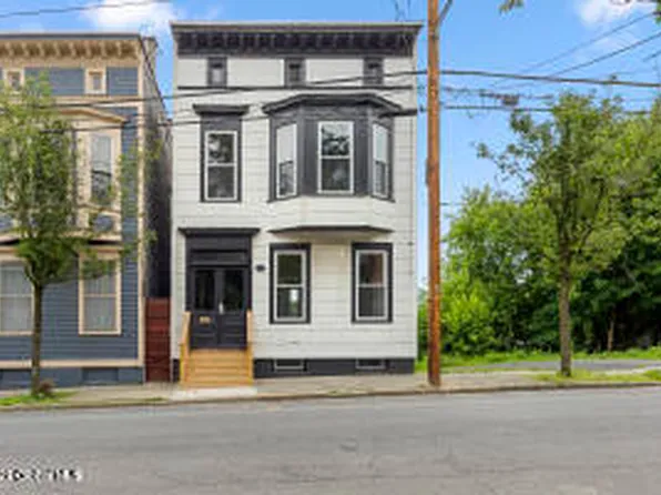 164 Broad Street, Albany, NY 12202