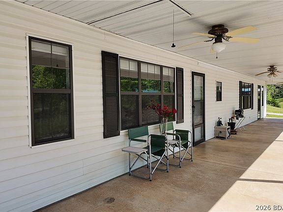 3rd image of 106 Mount Carmel Rd