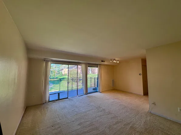 7328 Route 29 Unit 201, Falls Church, VA 22046