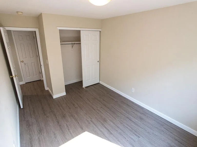 1105 Stoneham St — Photo 23