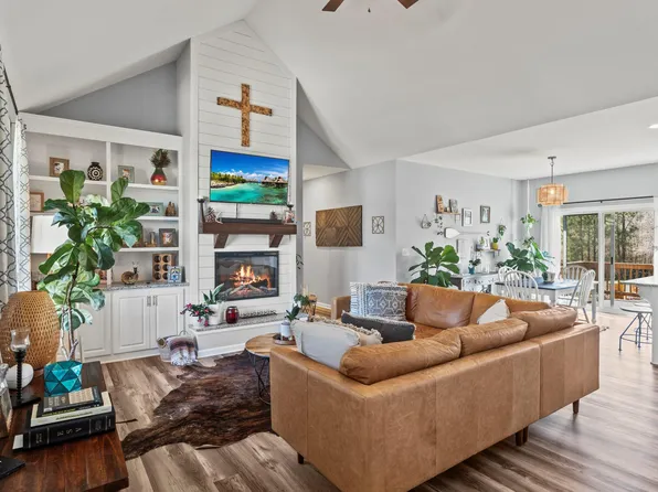 9414 S Beaver Creek Way, Middlesex, NC 27557