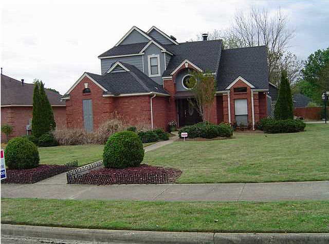 1st image of 1619 Laurelwood Ln