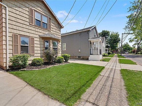 2nd image of 18 Lake Ave