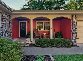 311 Huffman St, Bentonville, AR 72712