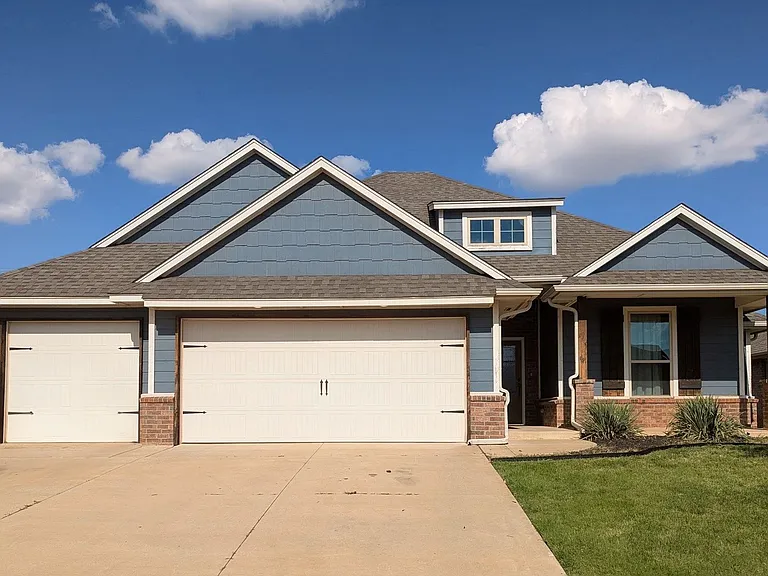 15808 Iron Ridge Rd — Photo 1