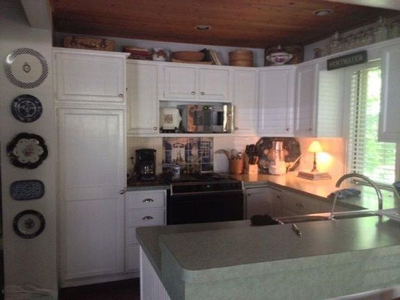 4th image of 8903 S Paulina Ave