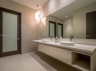 17301 Biscayne Blvd APT 203, Aventura, FL 33160