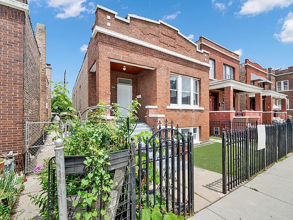 2nd image of 5322 W 22nd Pl