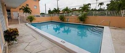 5th image of 1014 Salzedo St APT 303