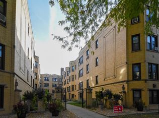 3821 N Greenview Ave #W3, Chicago, IL 60613