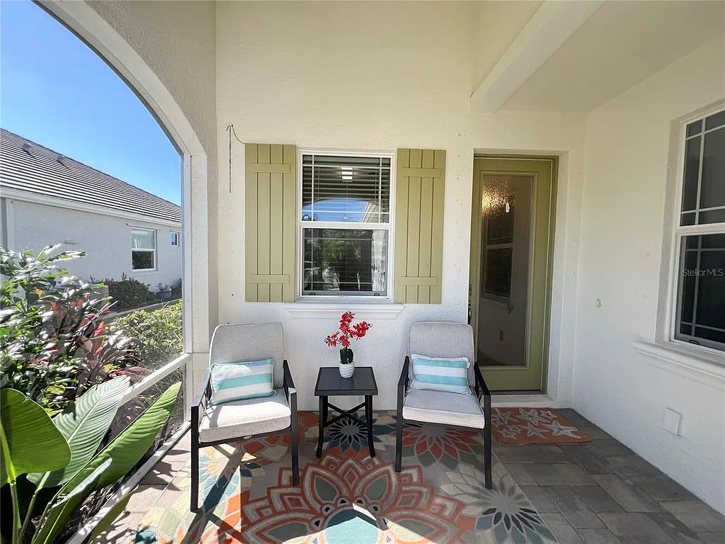 2 bed, 2.0 bath, 1649 sqft, $3,200 — Photo 4