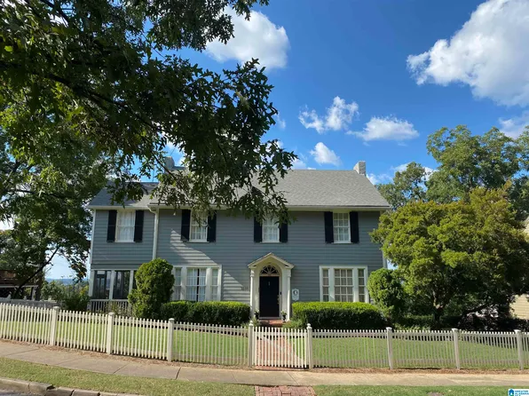 3448 Cliff Rd S, Birmingham, AL 35205