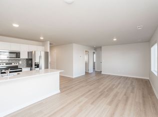1001 35th St SE, Altoona, IA 50009