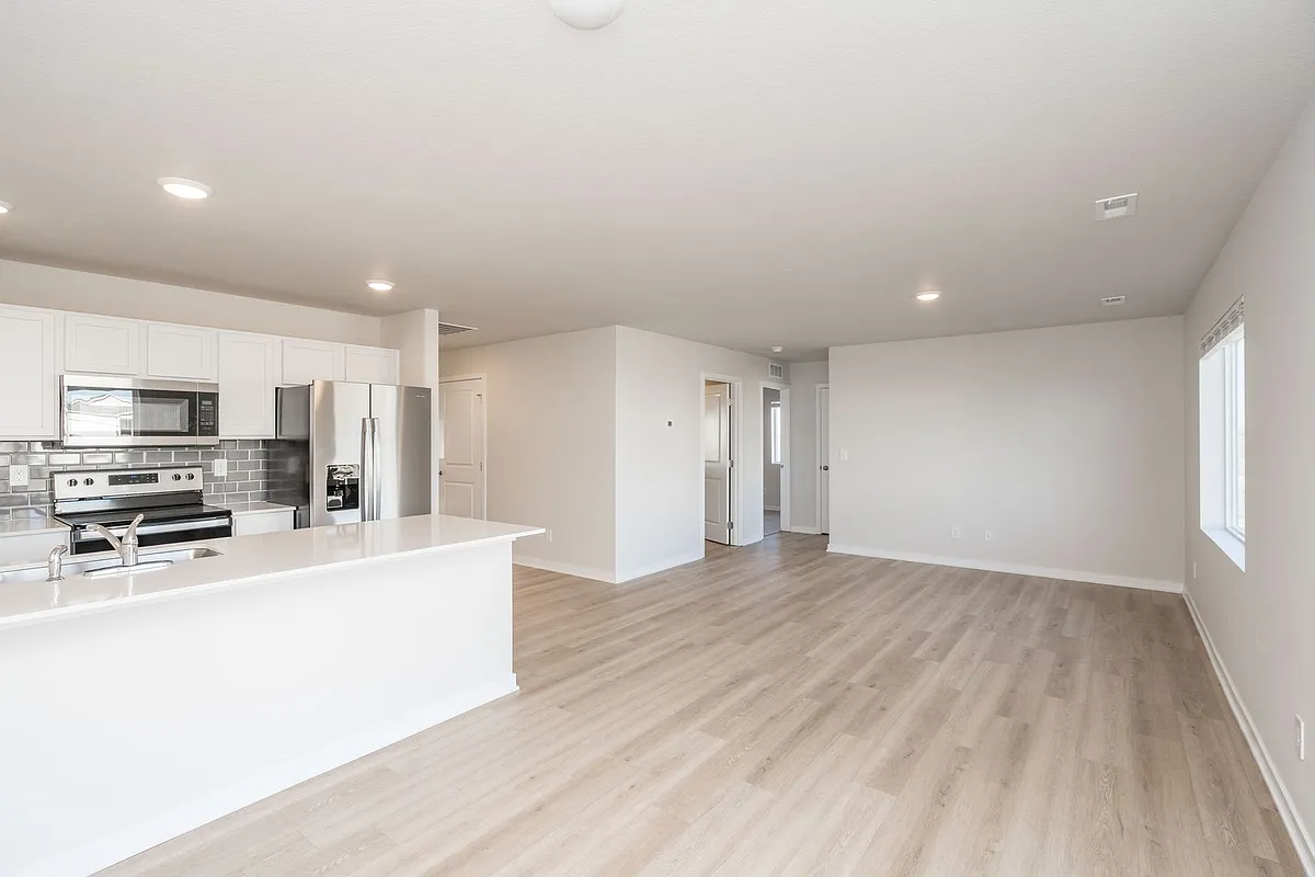 Building Photo - 6803 Mongoose Ct