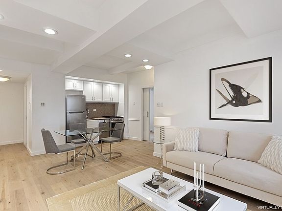 2nd image of 150 W 51st St APT 1407