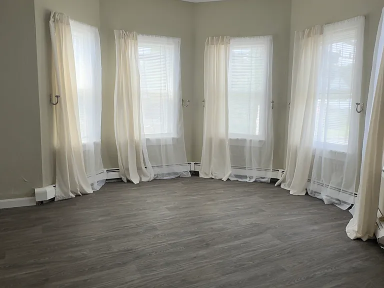 431 Washington St — Photo 7