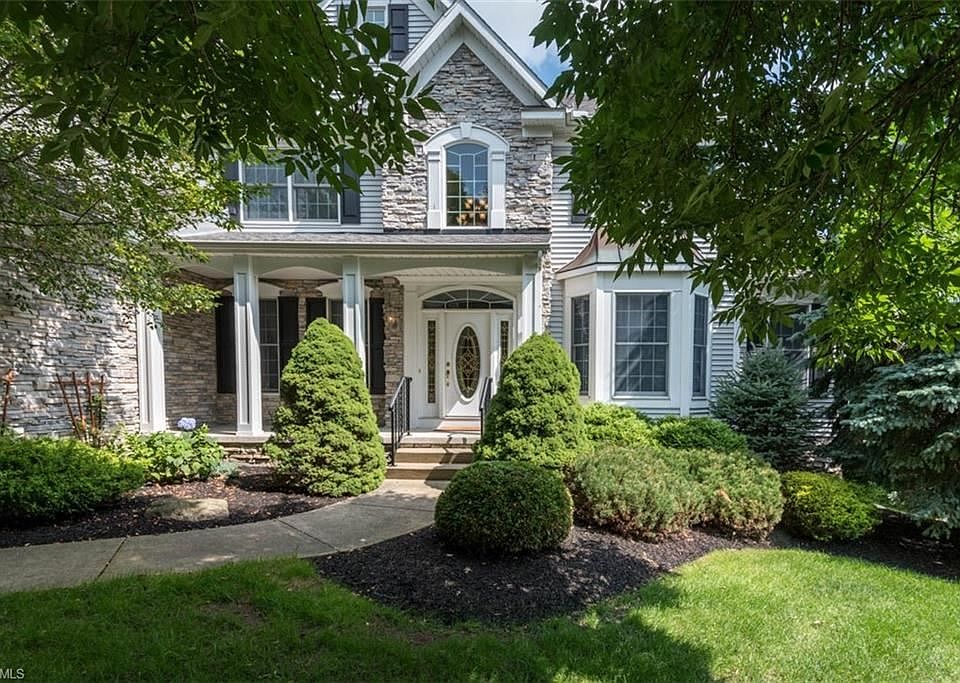 1st image of 5719 Loripat Dr