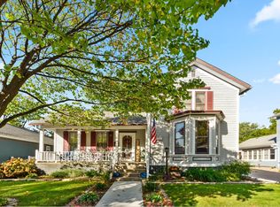 117 N Jackson St, Crown Point, IN 46307