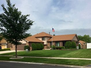 15329 Stradford Ln, Orland Park, IL 60462
